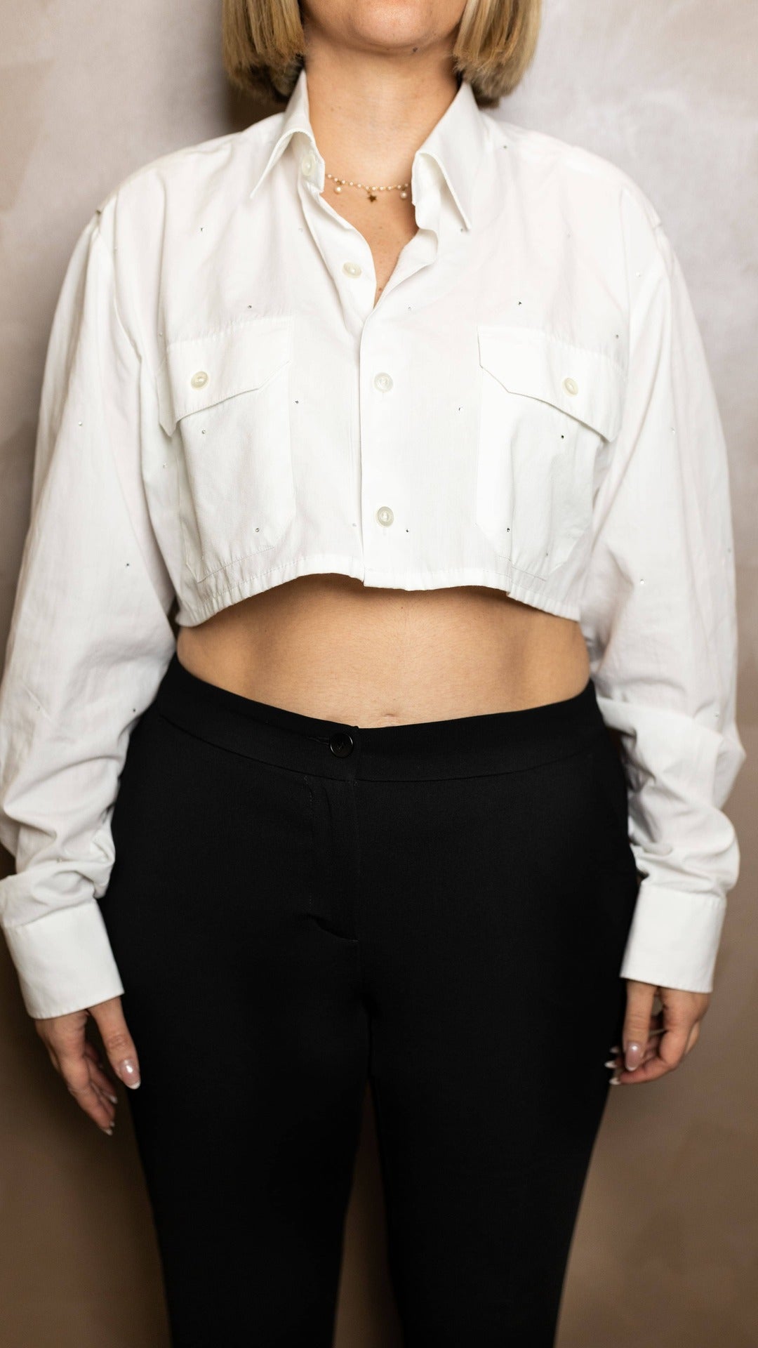 CAMICIA BIANCA CROP CON STRASS